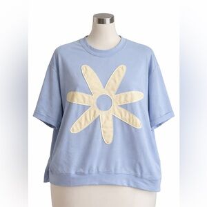 Blue Applique Flower Tee XXL Oversized Artsy Scandinavian Style Shirt